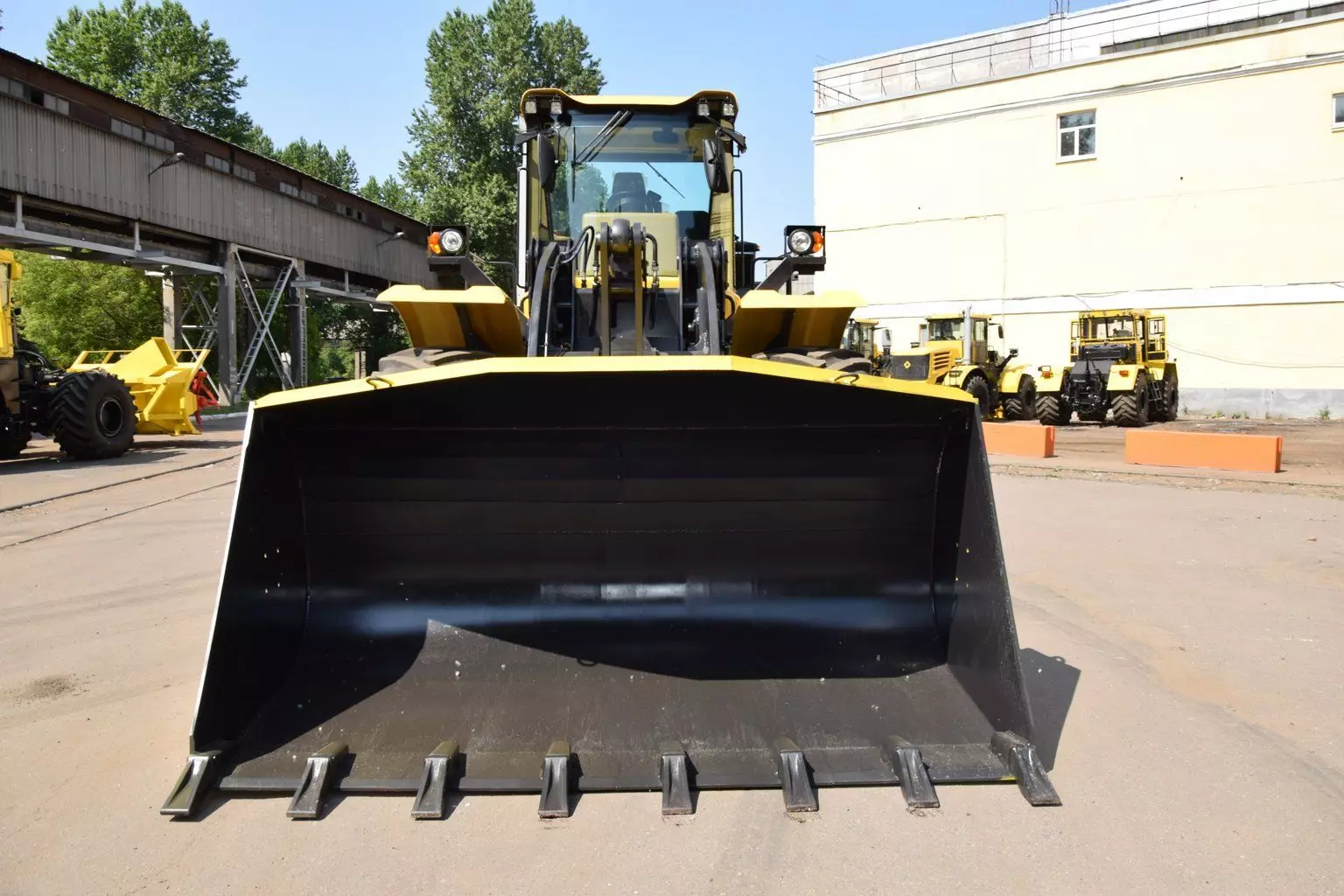 Кировец К-708ПК8