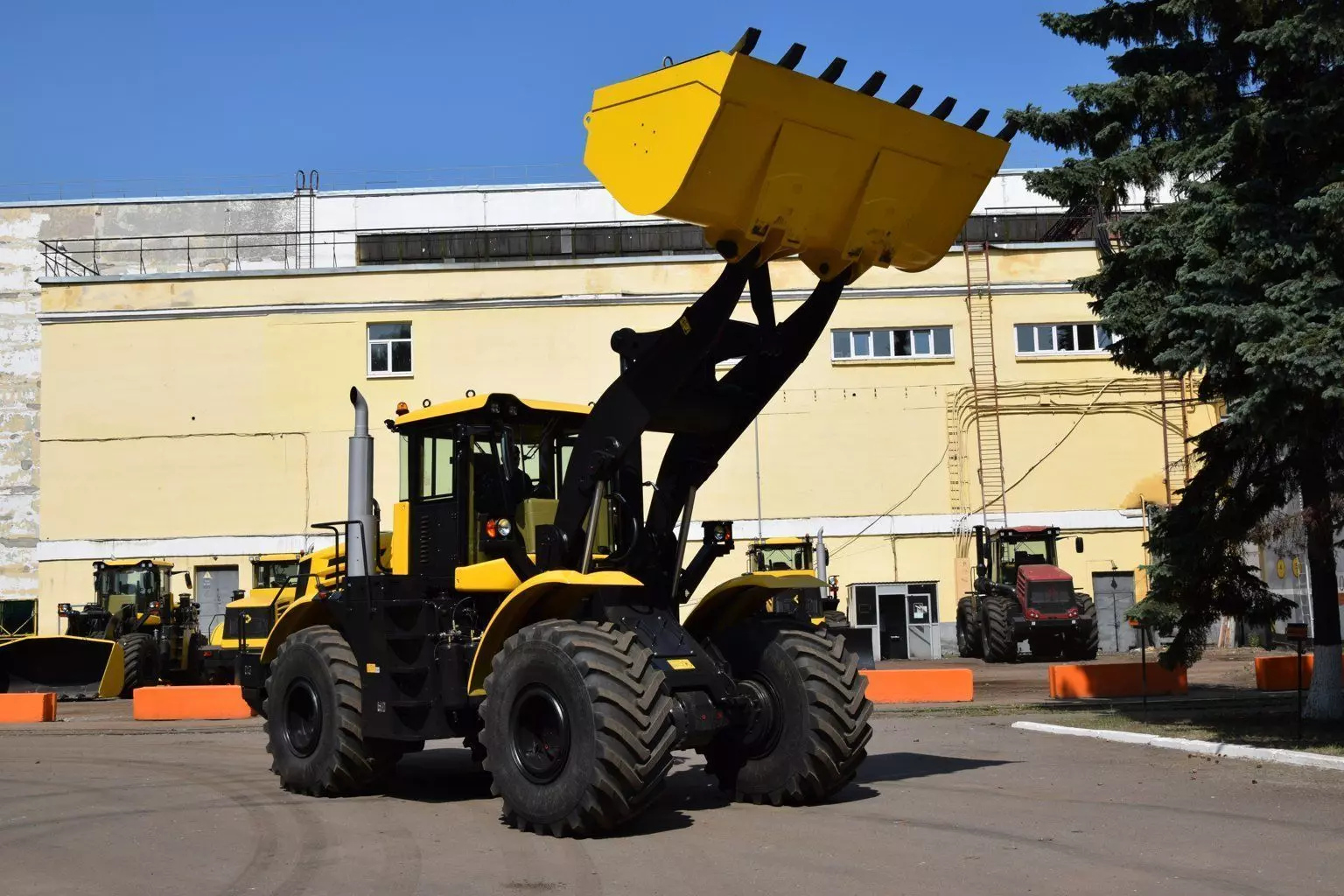 Кировец К-708ПК8